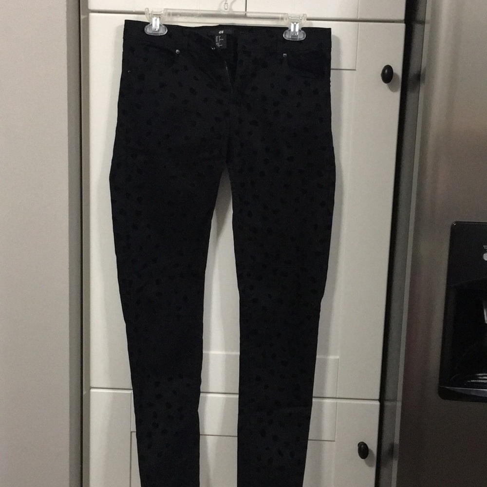 H&M black skinny pants